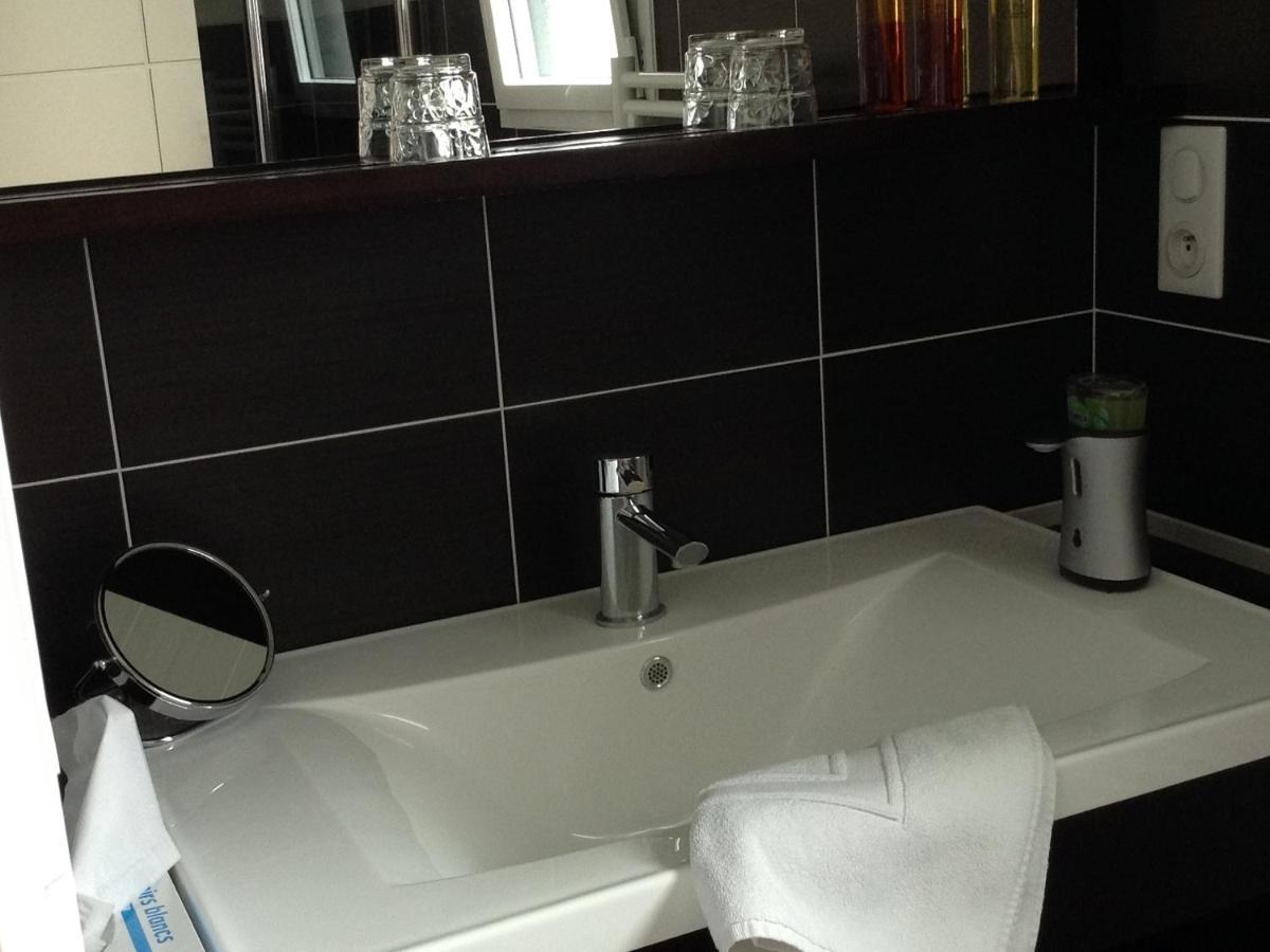 Au Pre Carre Hotel Plumergat Quarto foto